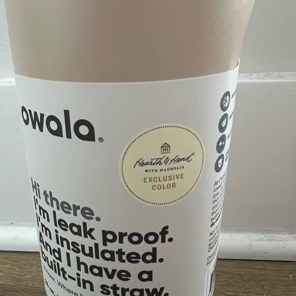 Owala FreeSip 24oz- Limited Edition with Hearth & Hand in color Butterscotch - Picture 5 of 5